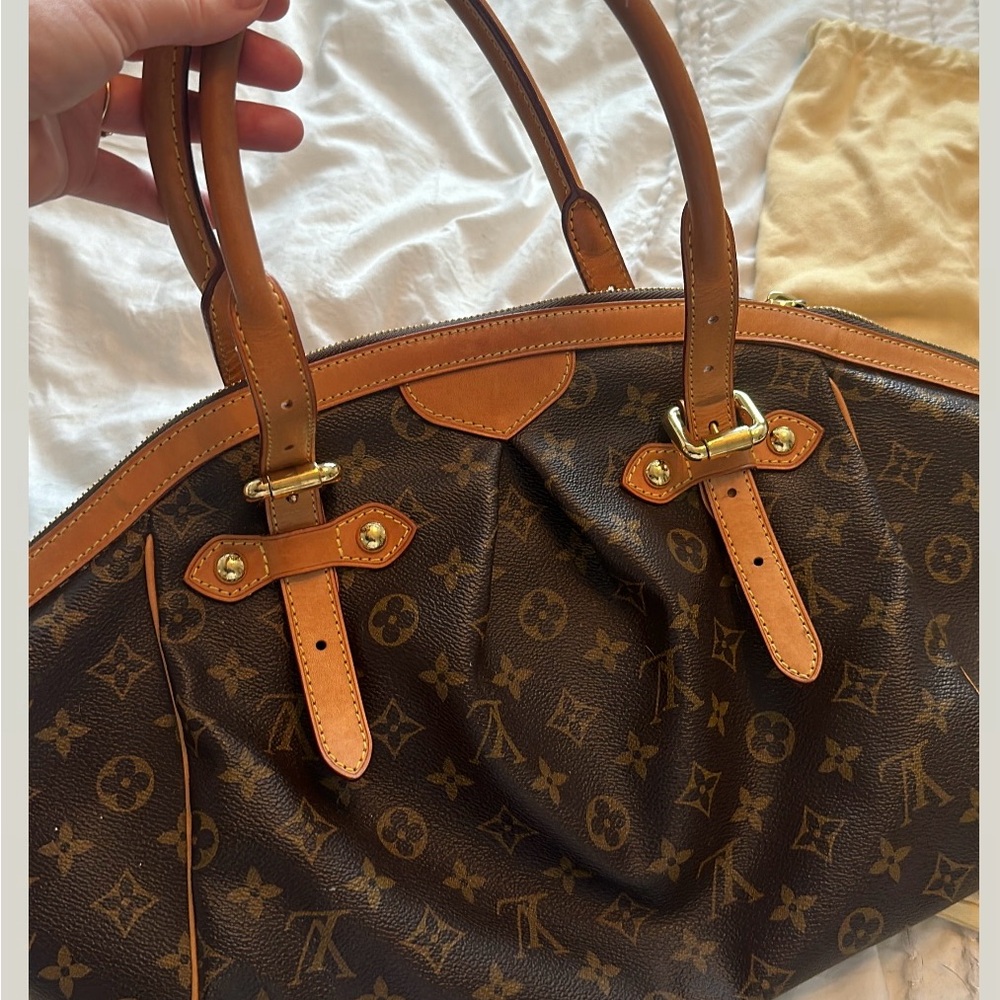 Louis Vuitton Brown Tivoli GM - Picture 3 of 7